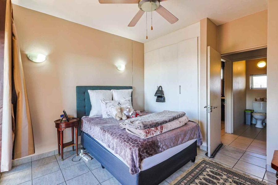 2 Bedroom Property for Sale in Hillcrest Gauteng
