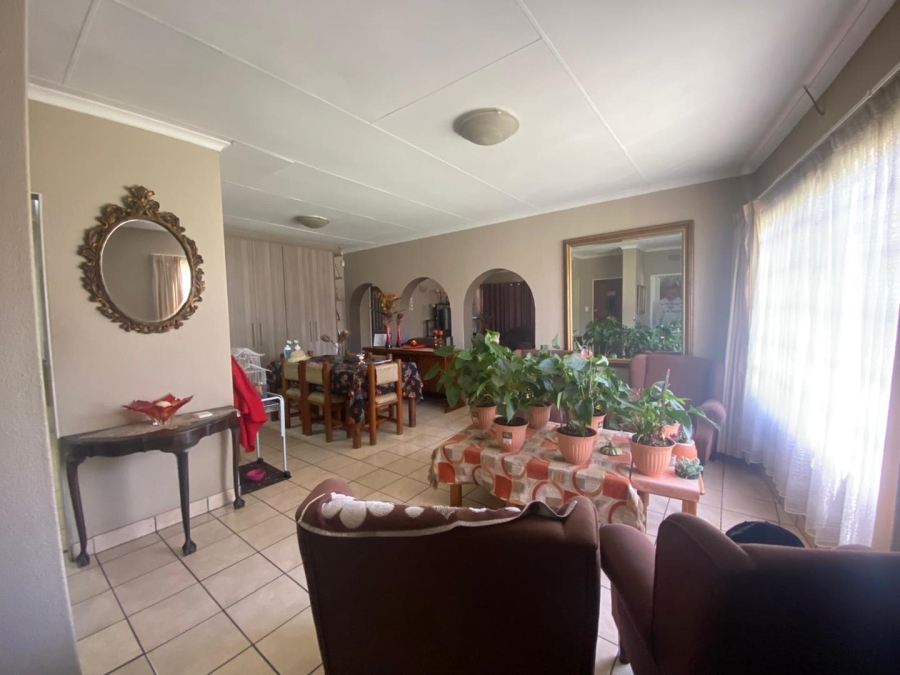 3 Bedroom Property for Sale in Homestead Gauteng