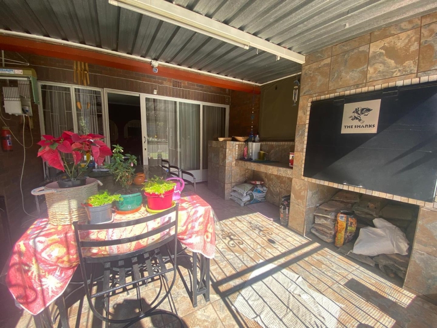 3 Bedroom Property for Sale in Homestead Gauteng