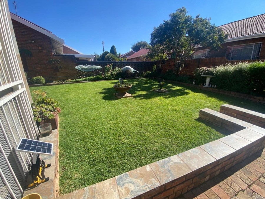 3 Bedroom Property for Sale in Homestead Gauteng