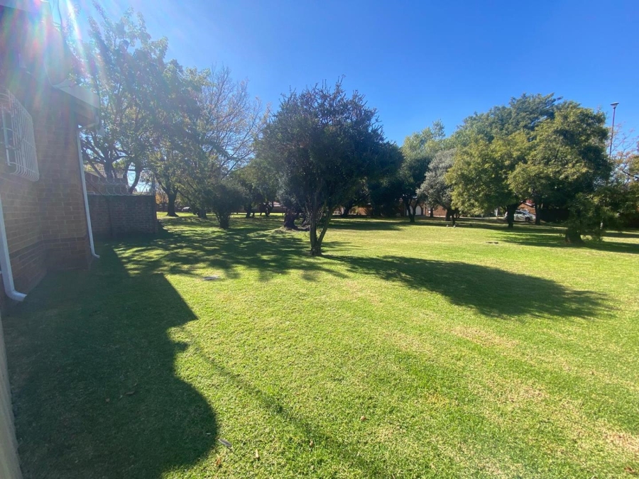 3 Bedroom Property for Sale in Homestead Gauteng