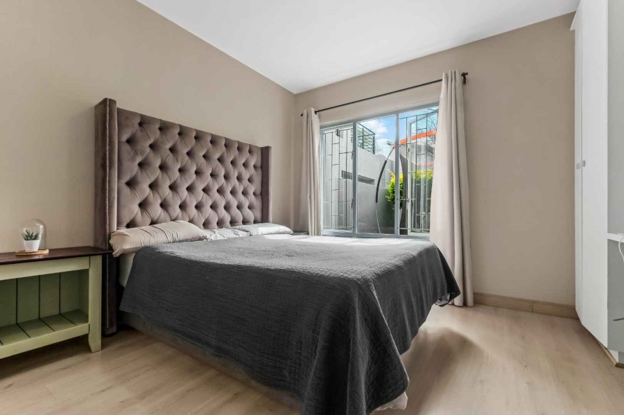 2 Bedroom Property for Sale in Broadacres Gauteng