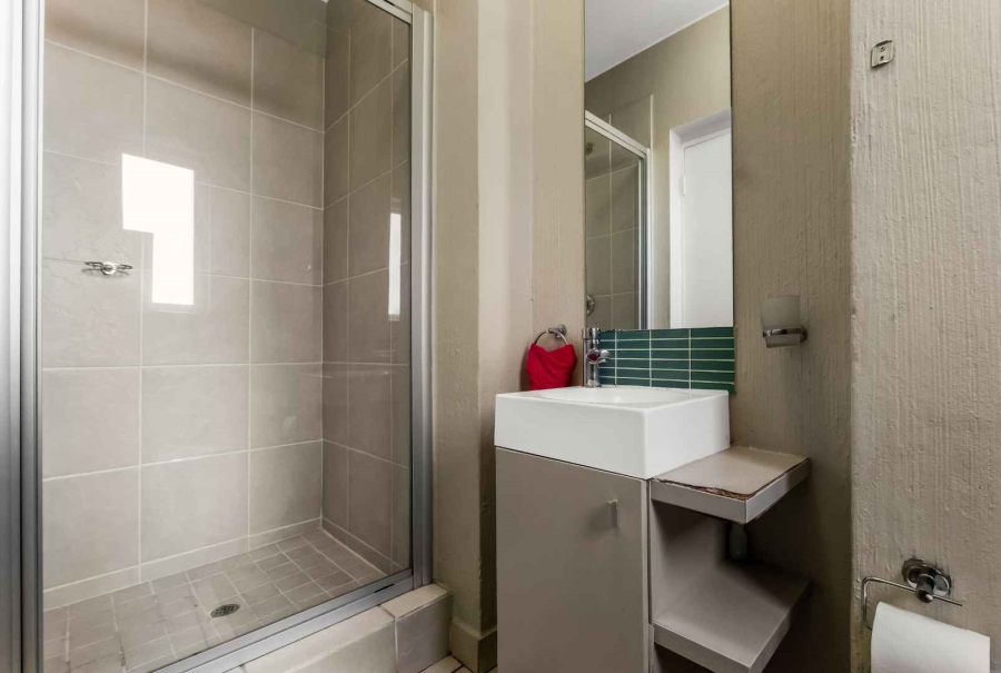 2 Bedroom Property for Sale in Broadacres Gauteng