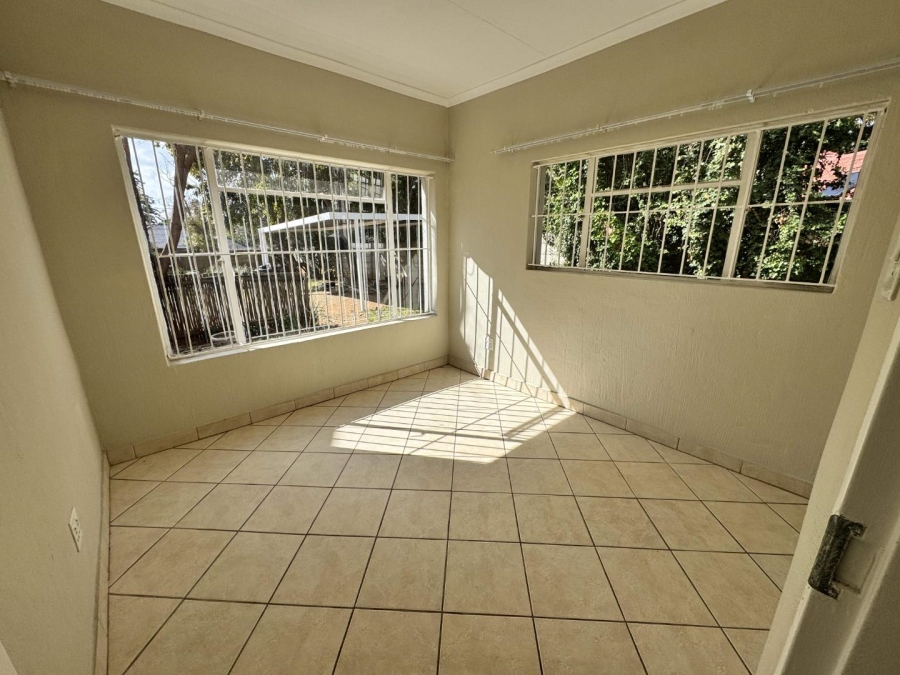 To Let 3 Bedroom Property for Rent in Northcliff Gauteng