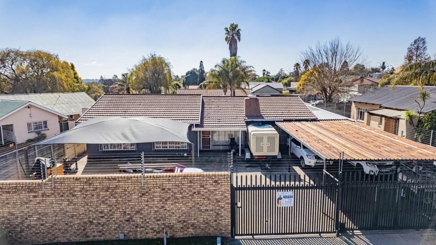 7 Bedroom Property for Sale in Kempton Park Ext 4 Gauteng