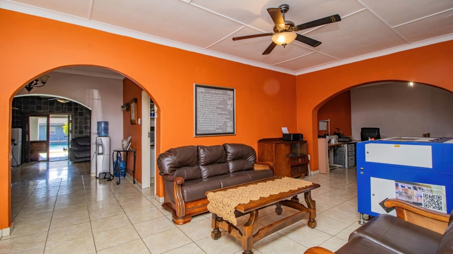 7 Bedroom Property for Sale in Kempton Park Ext 4 Gauteng