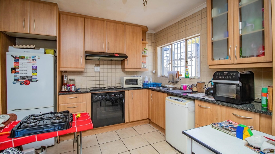 7 Bedroom Property for Sale in Kempton Park Ext 4 Gauteng