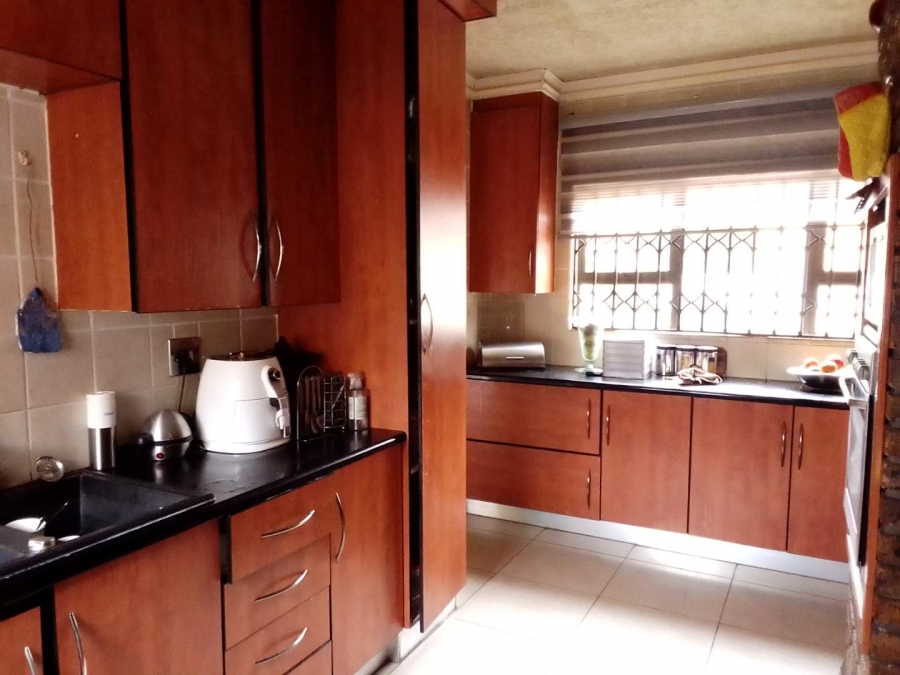 3 Bedroom Property for Sale in Klippoortje Gauteng