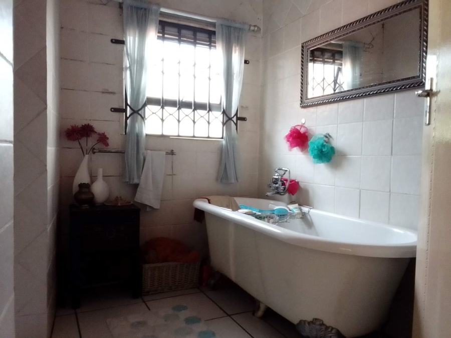 3 Bedroom Property for Sale in Klippoortje Gauteng