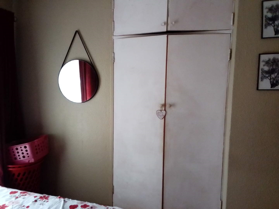 3 Bedroom Property for Sale in Klippoortje Gauteng
