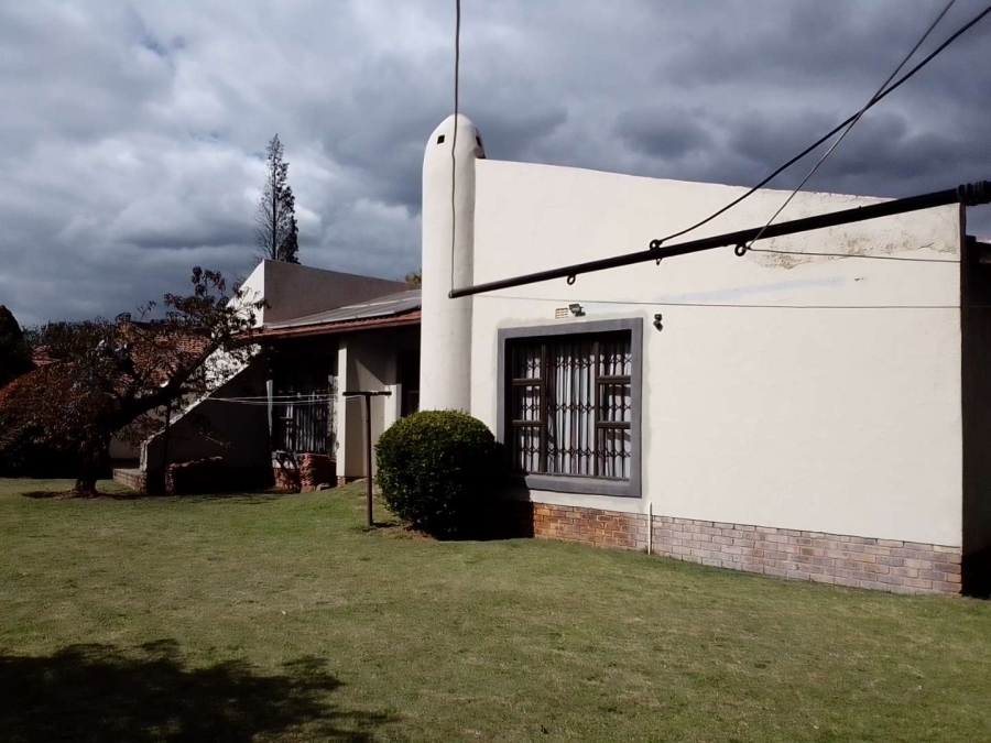 3 Bedroom Property for Sale in Klippoortje Gauteng