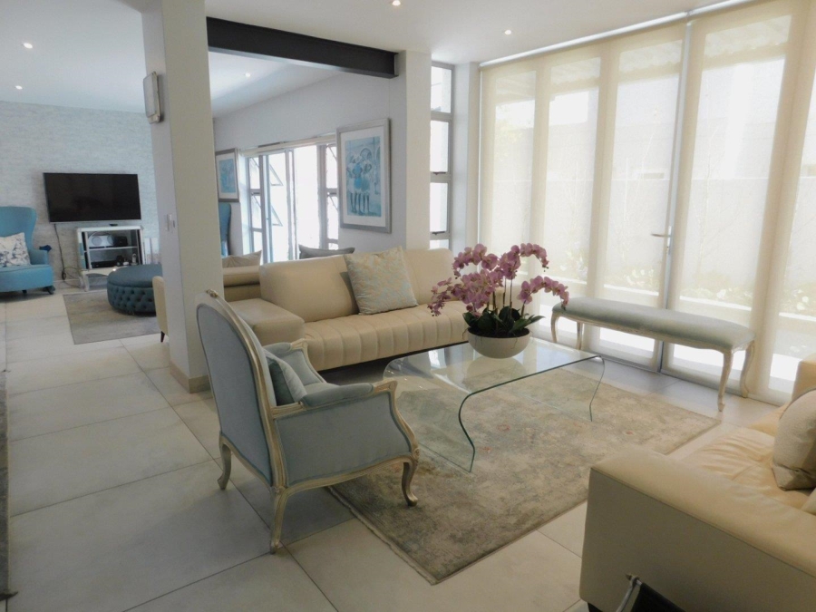 To Let 3 Bedroom Property for Rent in Bryanston Gauteng