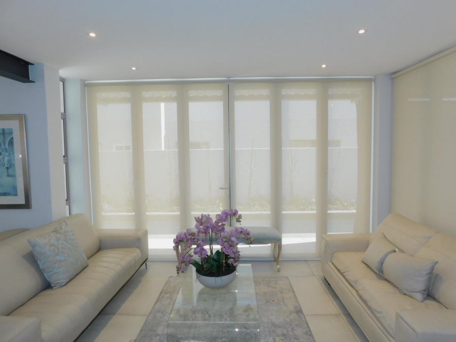 To Let 3 Bedroom Property for Rent in Bryanston Gauteng
