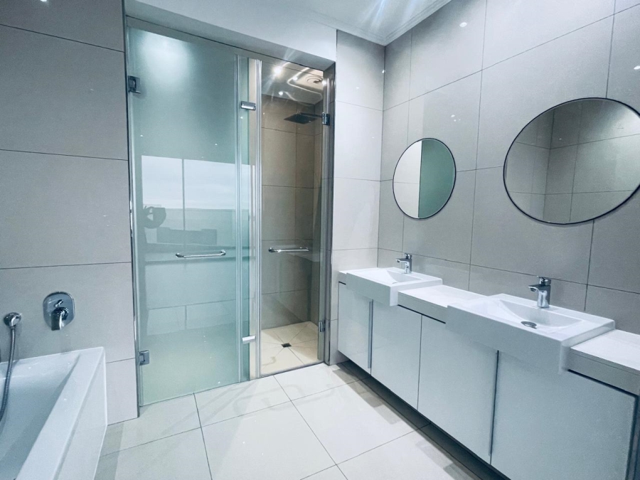 2 Bedroom Property for Sale in Morningside Gauteng