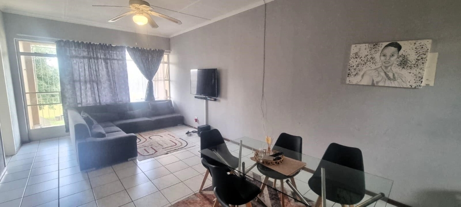 2 Bedroom Property for Sale in Brackenhurst Gauteng