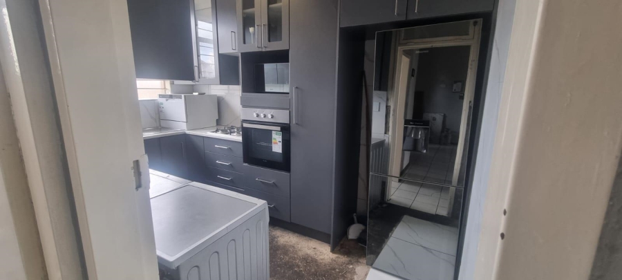 2 Bedroom Property for Sale in Brackenhurst Gauteng