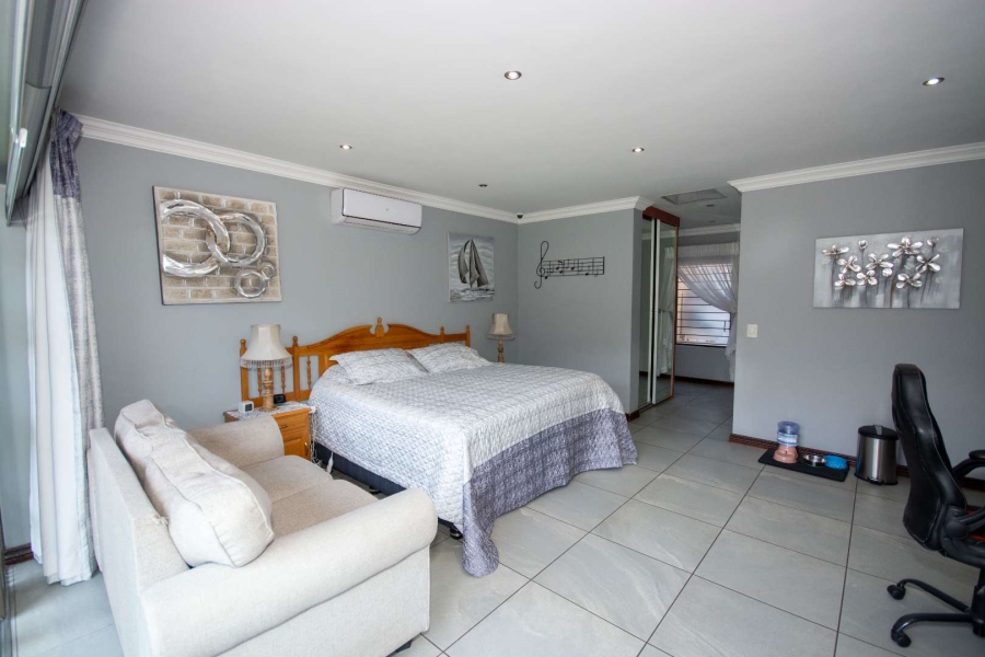 4 Bedroom Property for Sale in Meyersdal Gauteng