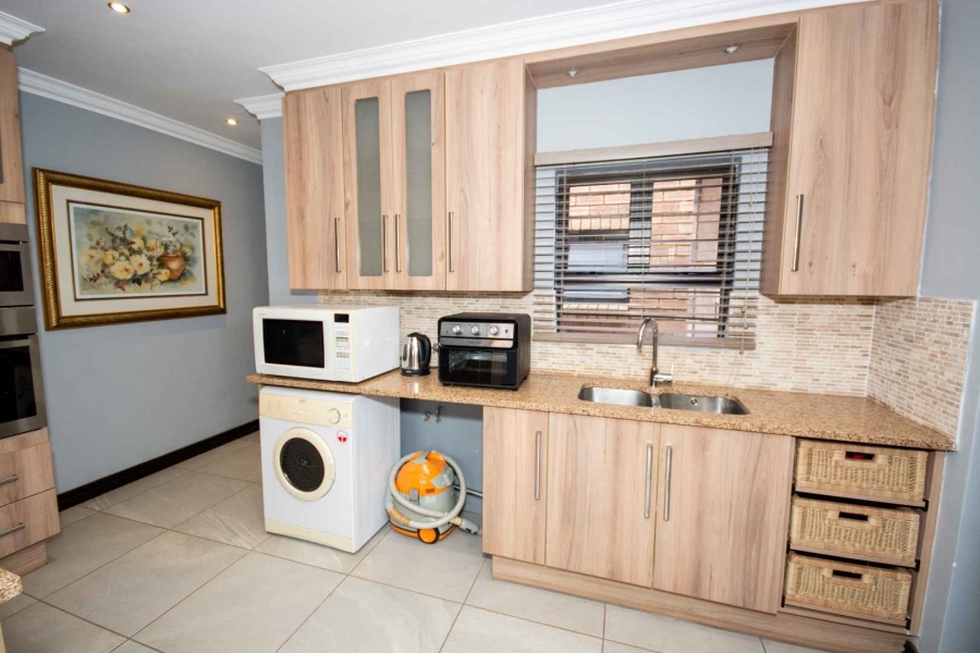 4 Bedroom Property for Sale in Meyersdal Gauteng