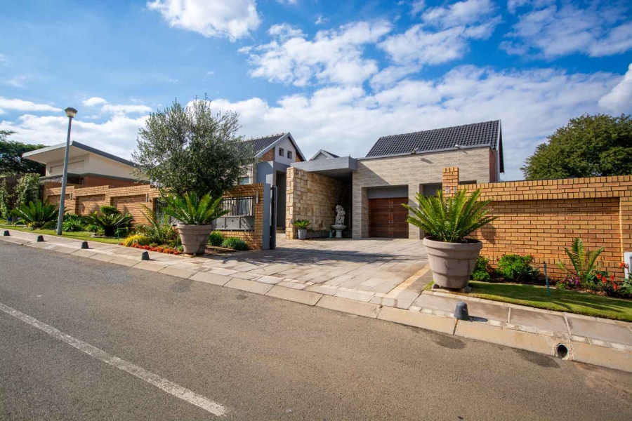 4 Bedroom Property for Sale in Meyersdal Gauteng