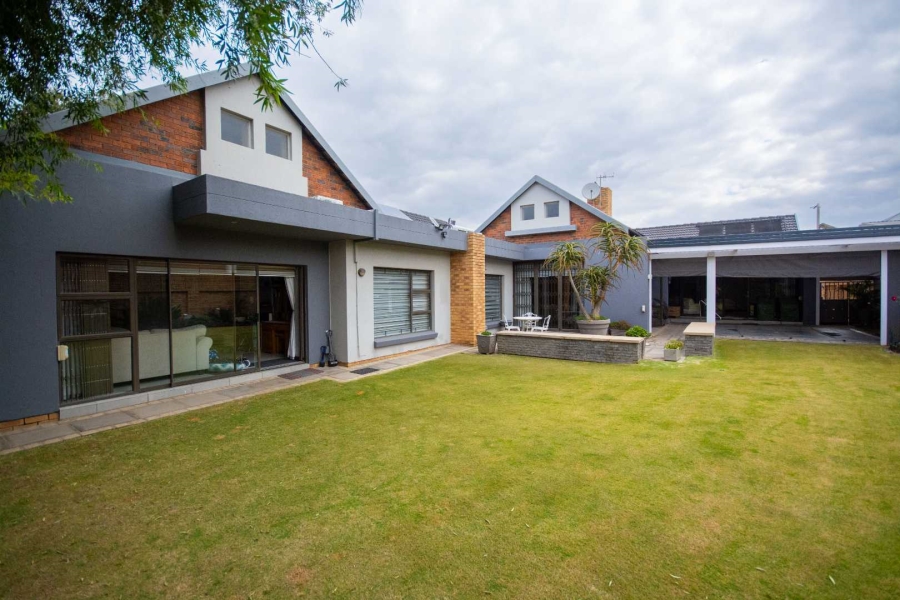 4 Bedroom Property for Sale in Meyersdal Gauteng