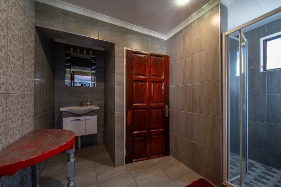 4 Bedroom Property for Sale in Rynfield Gauteng