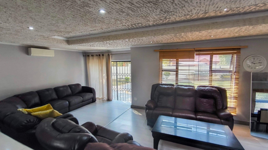 3 Bedroom Property for Sale in Mayberry Park Gauteng