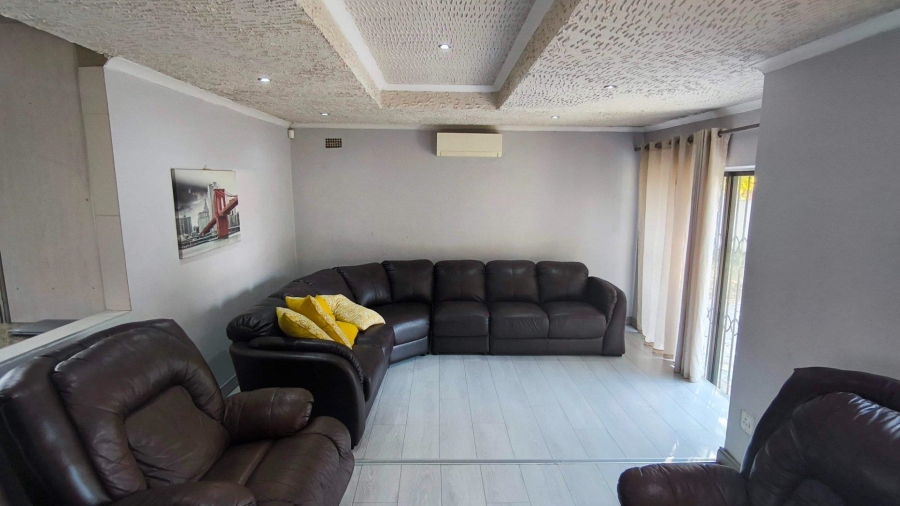 3 Bedroom Property for Sale in Mayberry Park Gauteng