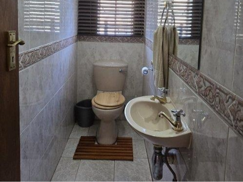 6 Bedroom Property for Sale in Amandasig Gauteng