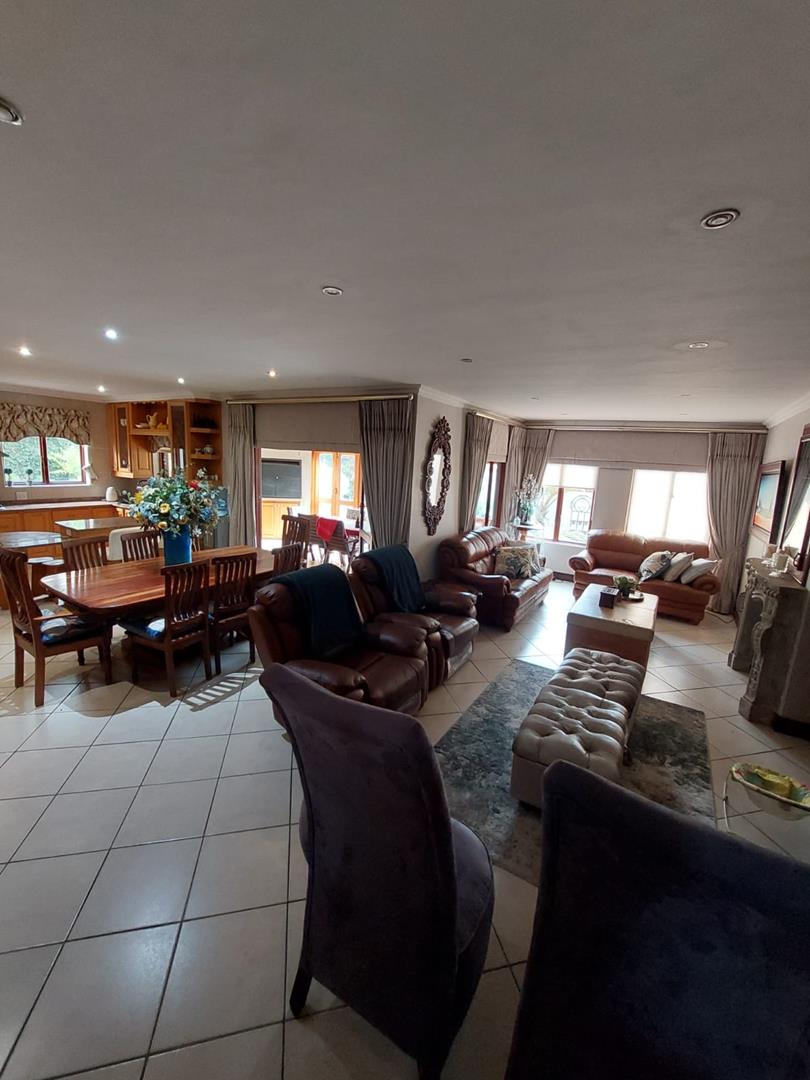 4 Bedroom Property for Sale in Rietvalleirand Gauteng