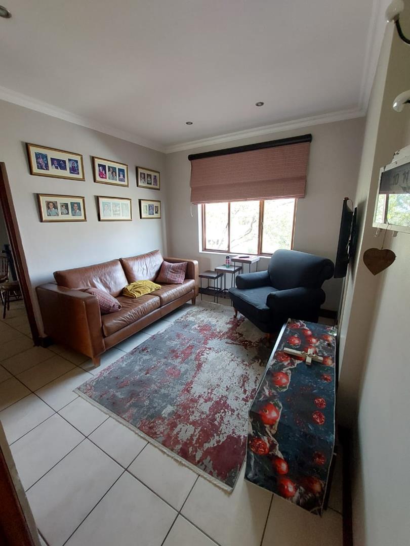 4 Bedroom Property for Sale in Rietvalleirand Gauteng