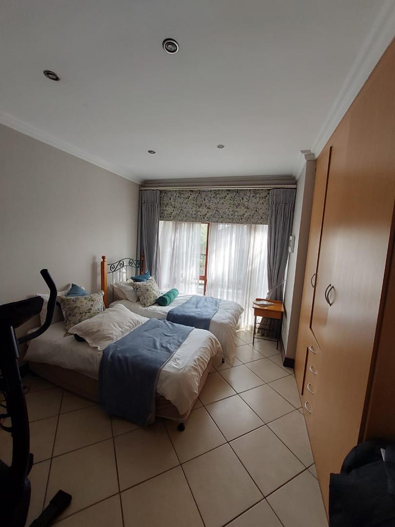 4 Bedroom Property for Sale in Rietvalleirand Gauteng
