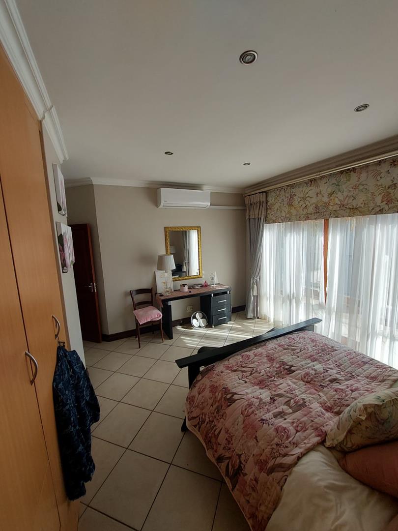 4 Bedroom Property for Sale in Rietvalleirand Gauteng