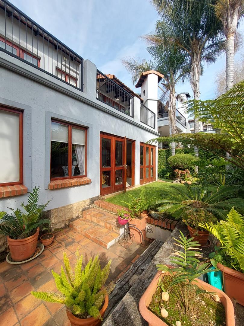 4 Bedroom Property for Sale in Rietvalleirand Gauteng
