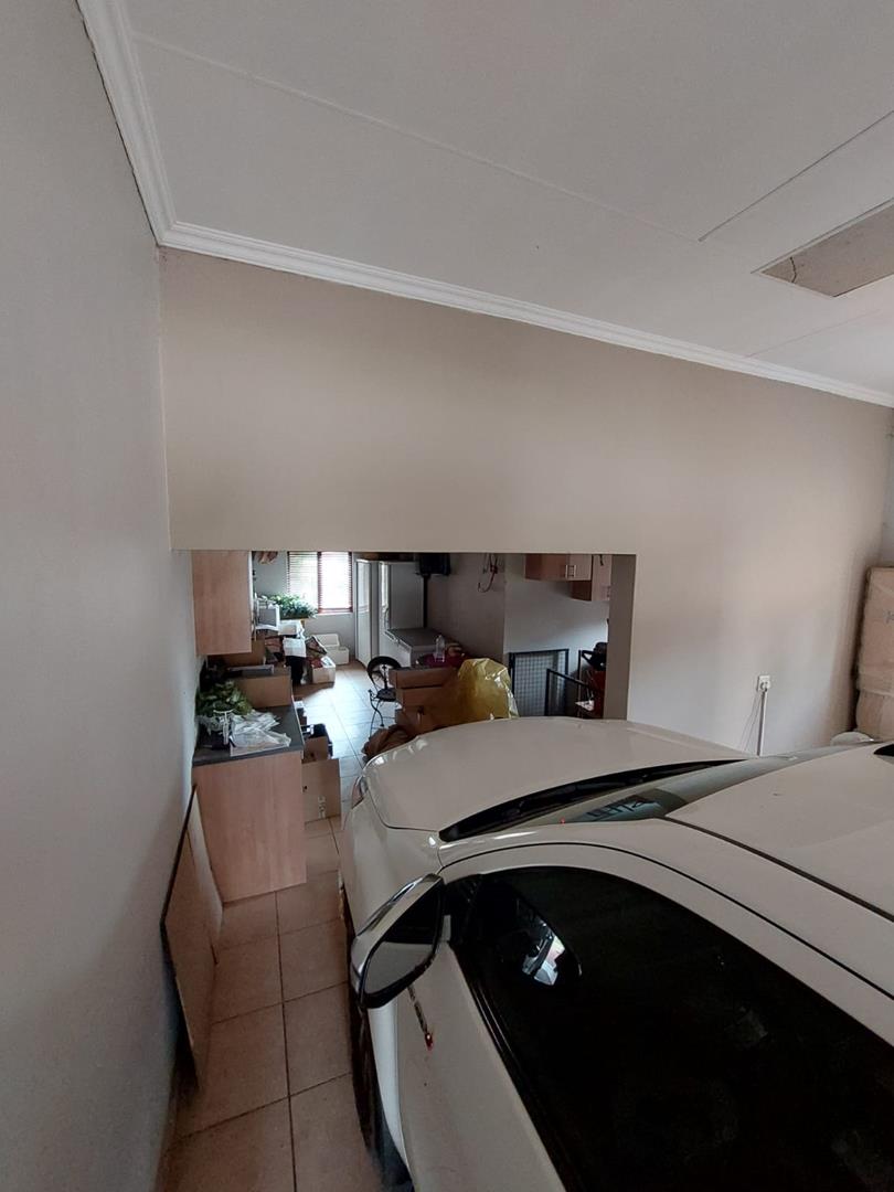 4 Bedroom Property for Sale in Rietvalleirand Gauteng