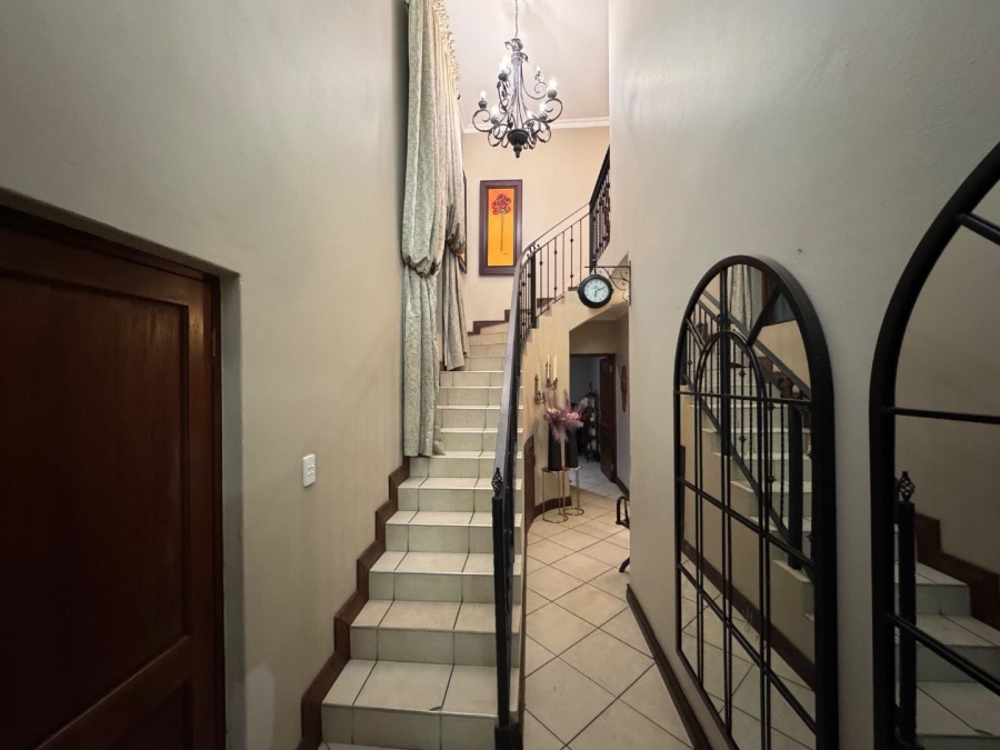 4 Bedroom Property for Sale in Rietvalleirand Gauteng