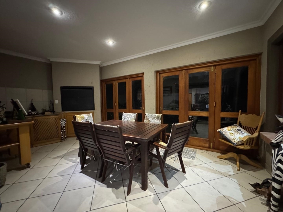 4 Bedroom Property for Sale in Rietvalleirand Gauteng