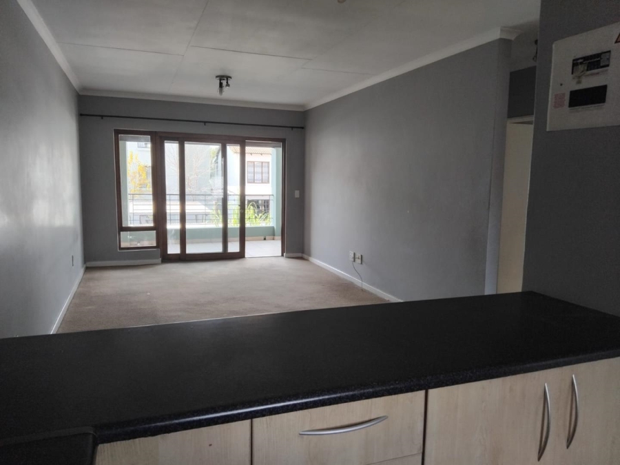 To Let 2 Bedroom Property for Rent in Vorna Valley Gauteng
