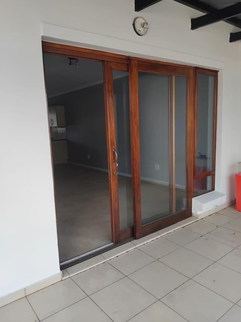 To Let 2 Bedroom Property for Rent in Vorna Valley Gauteng