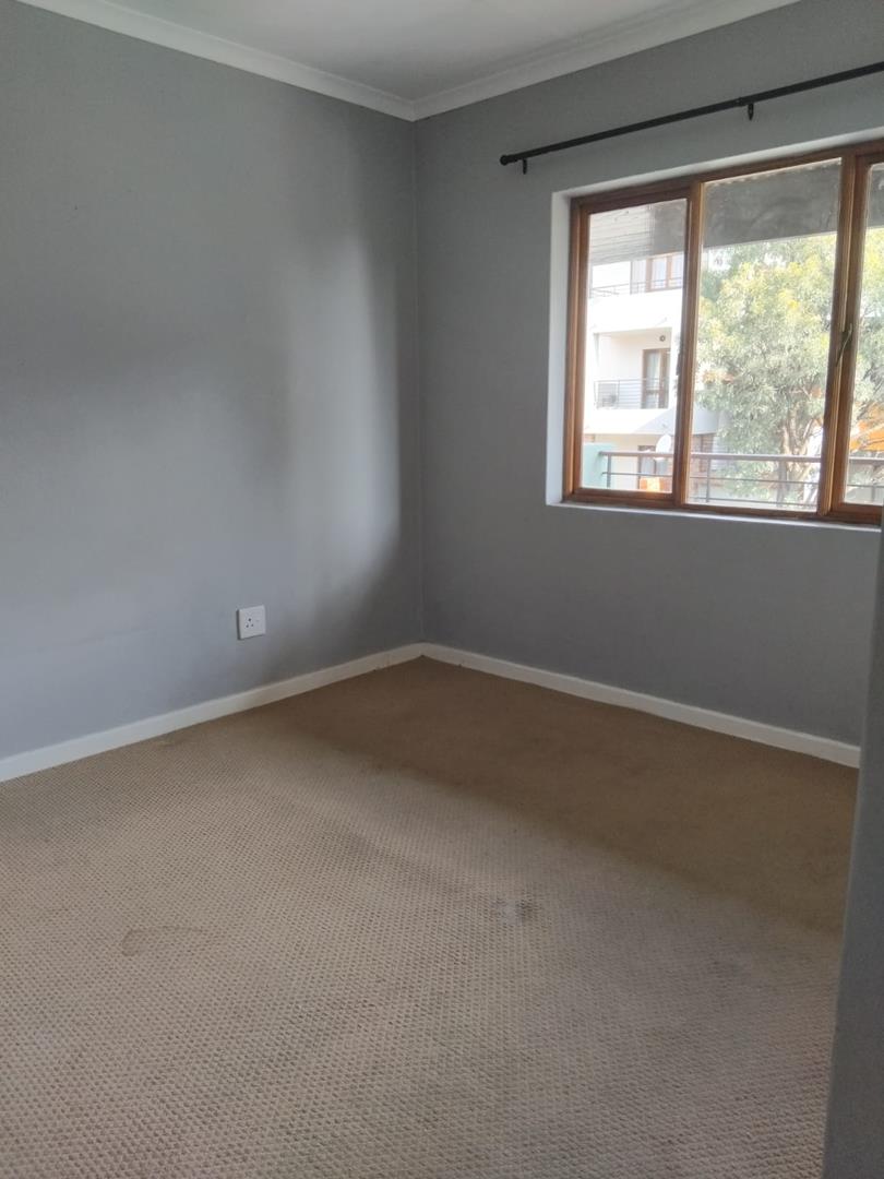 To Let 2 Bedroom Property for Rent in Vorna Valley Gauteng