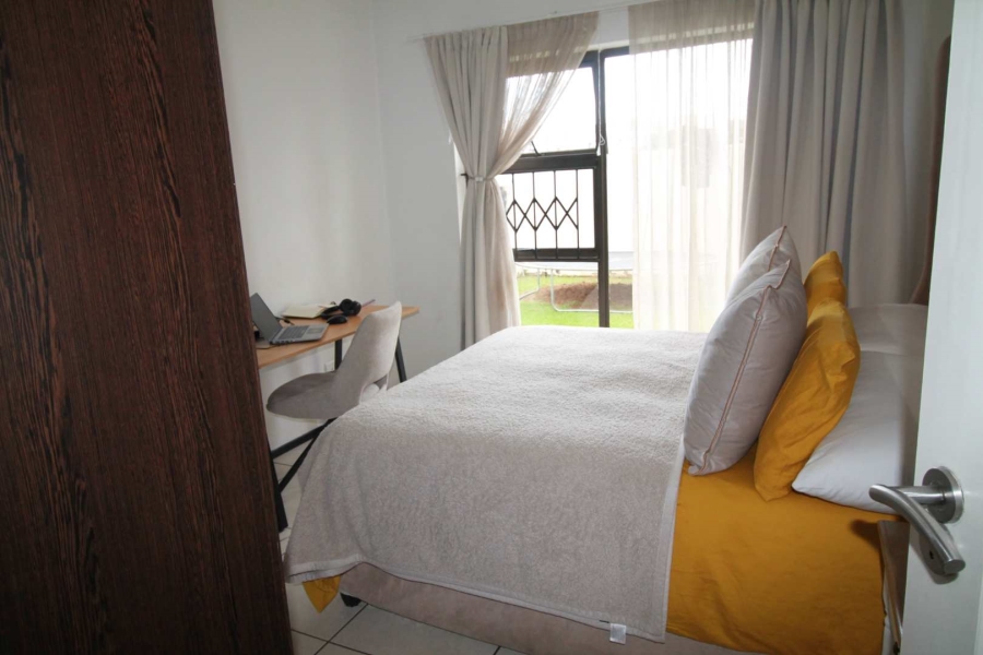 2 Bedroom Property for Sale in Noordwyk Gauteng