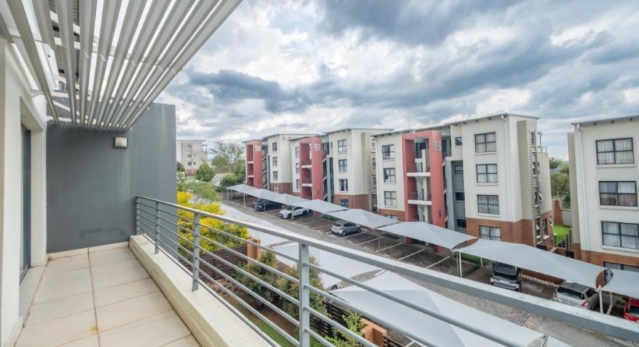 2 Bedroom Property for Sale in Fourways Gardens Gauteng