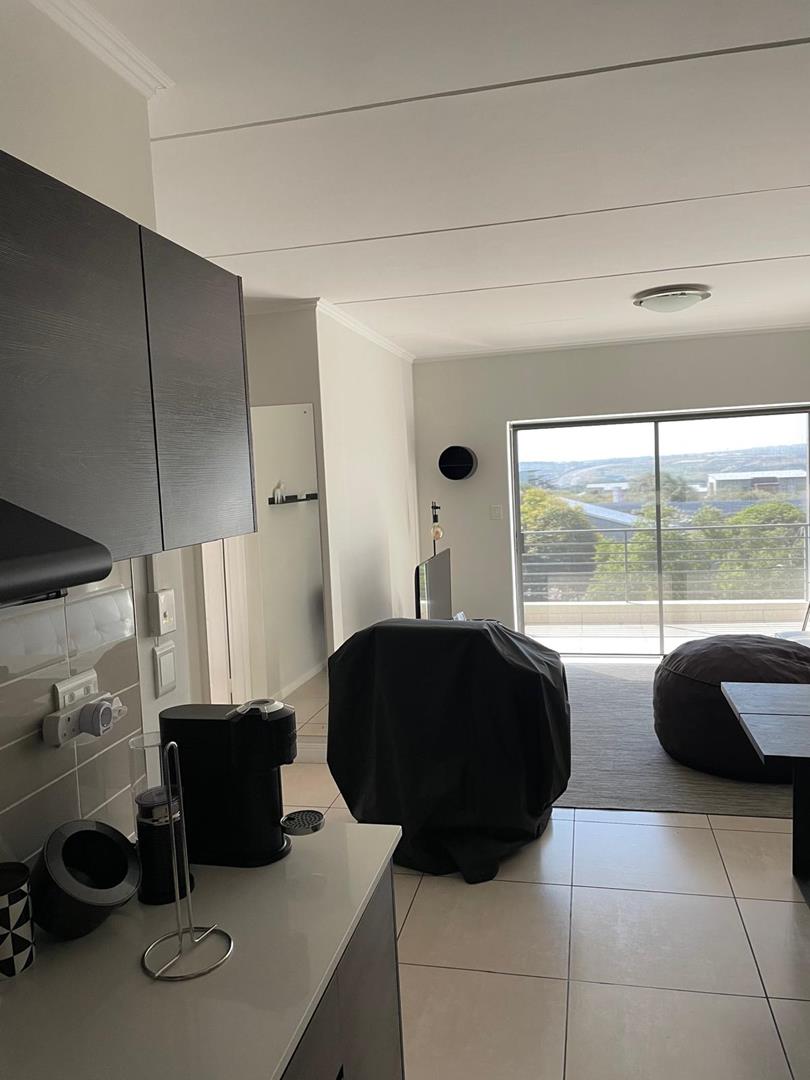 2 Bedroom Property for Sale in Fourways Gardens Gauteng
