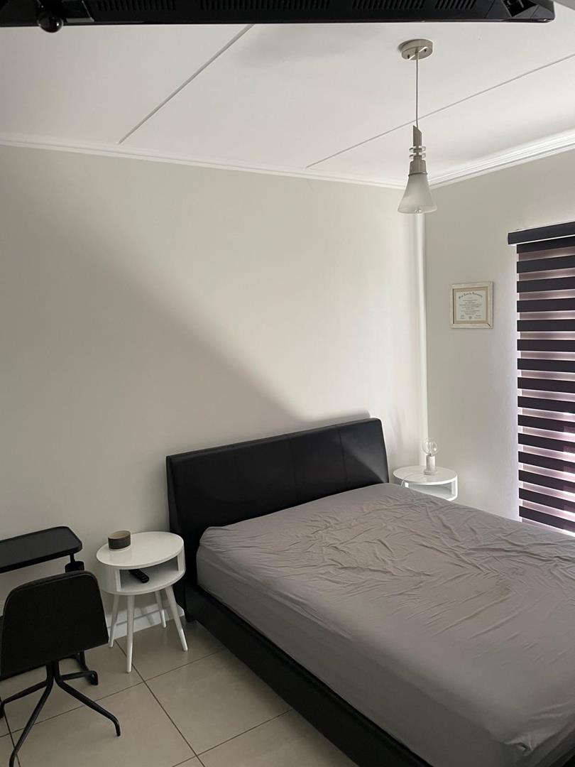 2 Bedroom Property for Sale in Fourways Gardens Gauteng