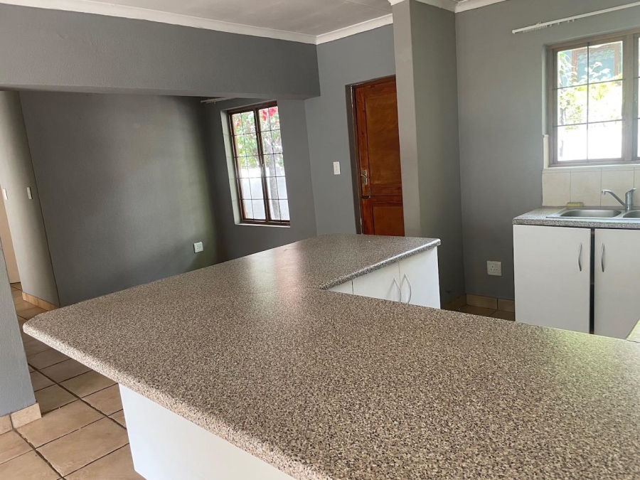 3 Bedroom Property for Sale in Bloubosrand Gauteng