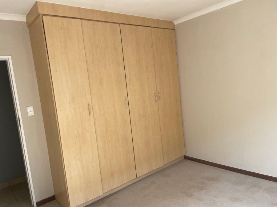 3 Bedroom Property for Sale in Bloubosrand Gauteng