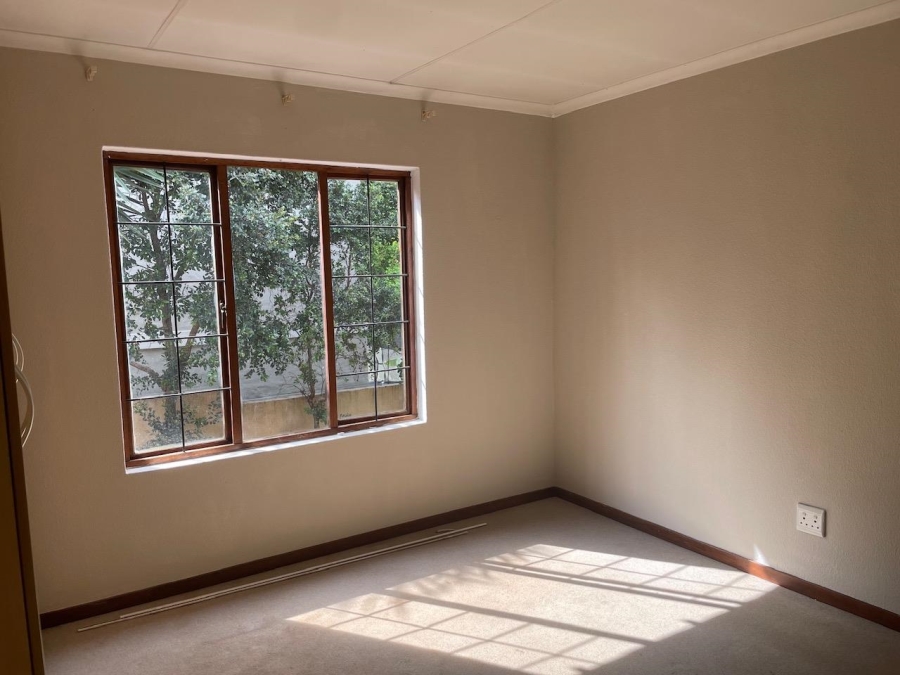 3 Bedroom Property for Sale in Bloubosrand Gauteng