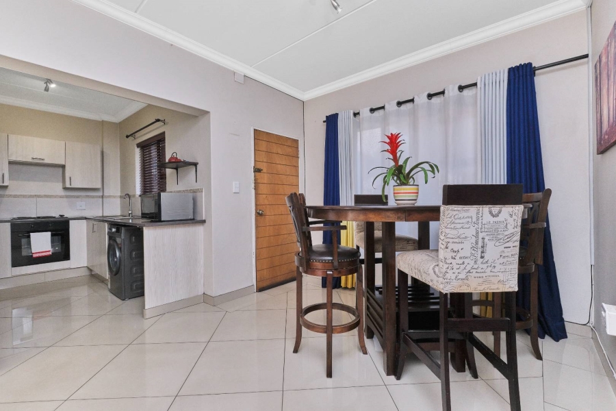 2 Bedroom Property for Sale in Honeydew Grove Gauteng