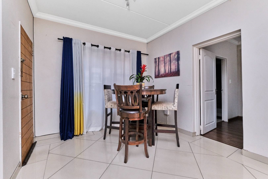2 Bedroom Property for Sale in Honeydew Grove Gauteng