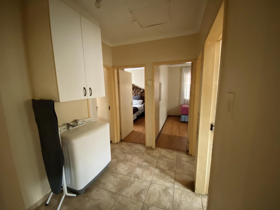 3 Bedroom Property for Sale in Newclare Gauteng