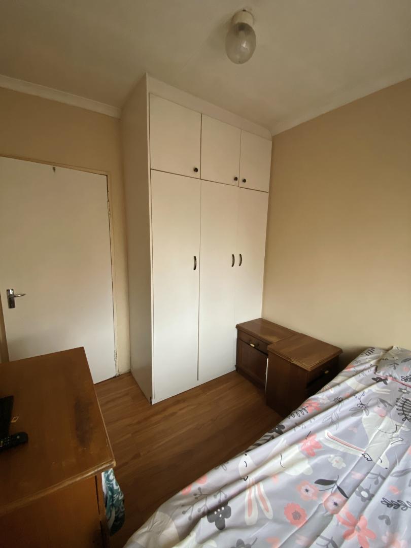 3 Bedroom Property for Sale in Newclare Gauteng